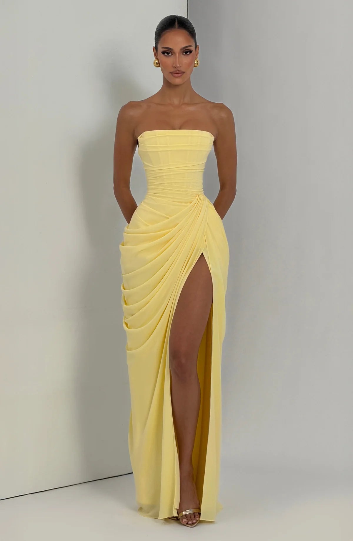 Isa - Vestido amarillo